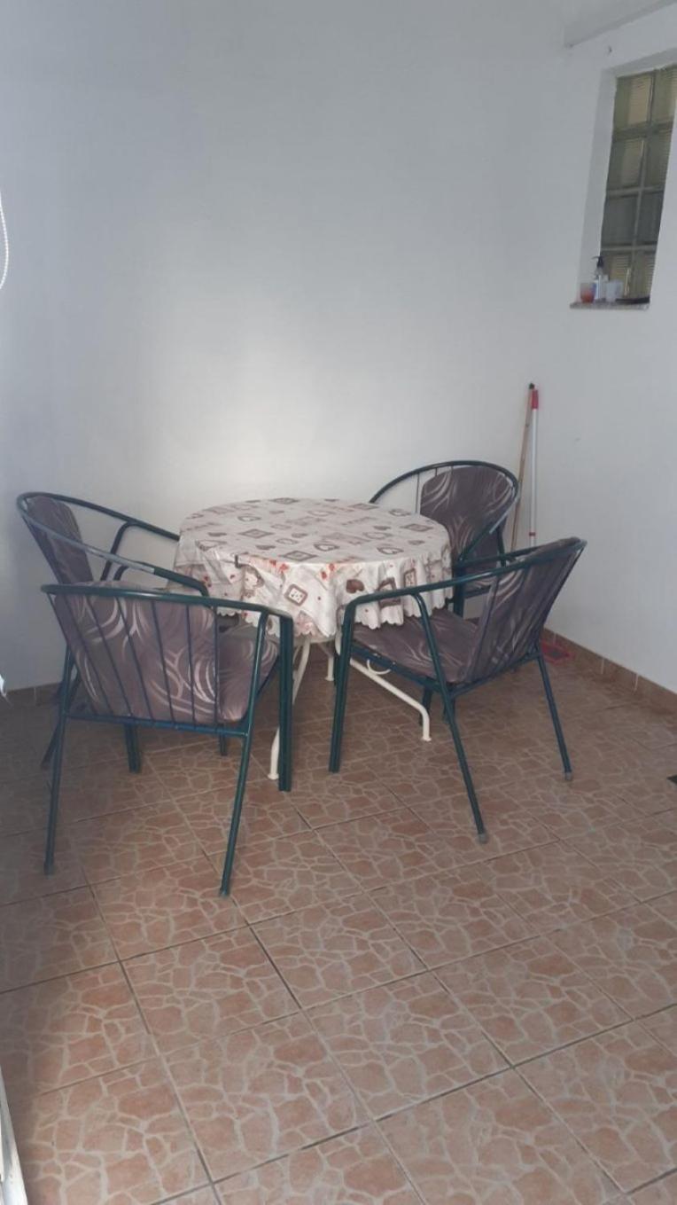 Apartments Dobri - 500M From Beach Нін Екстер'єр фото