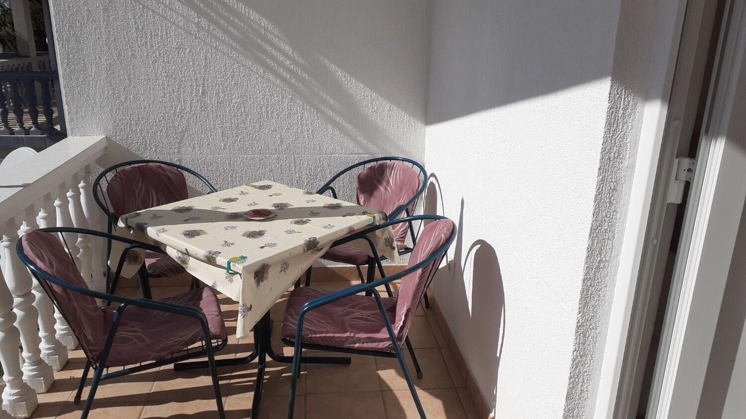 Apartments Dobri - 500M From Beach Нін Екстер'єр фото