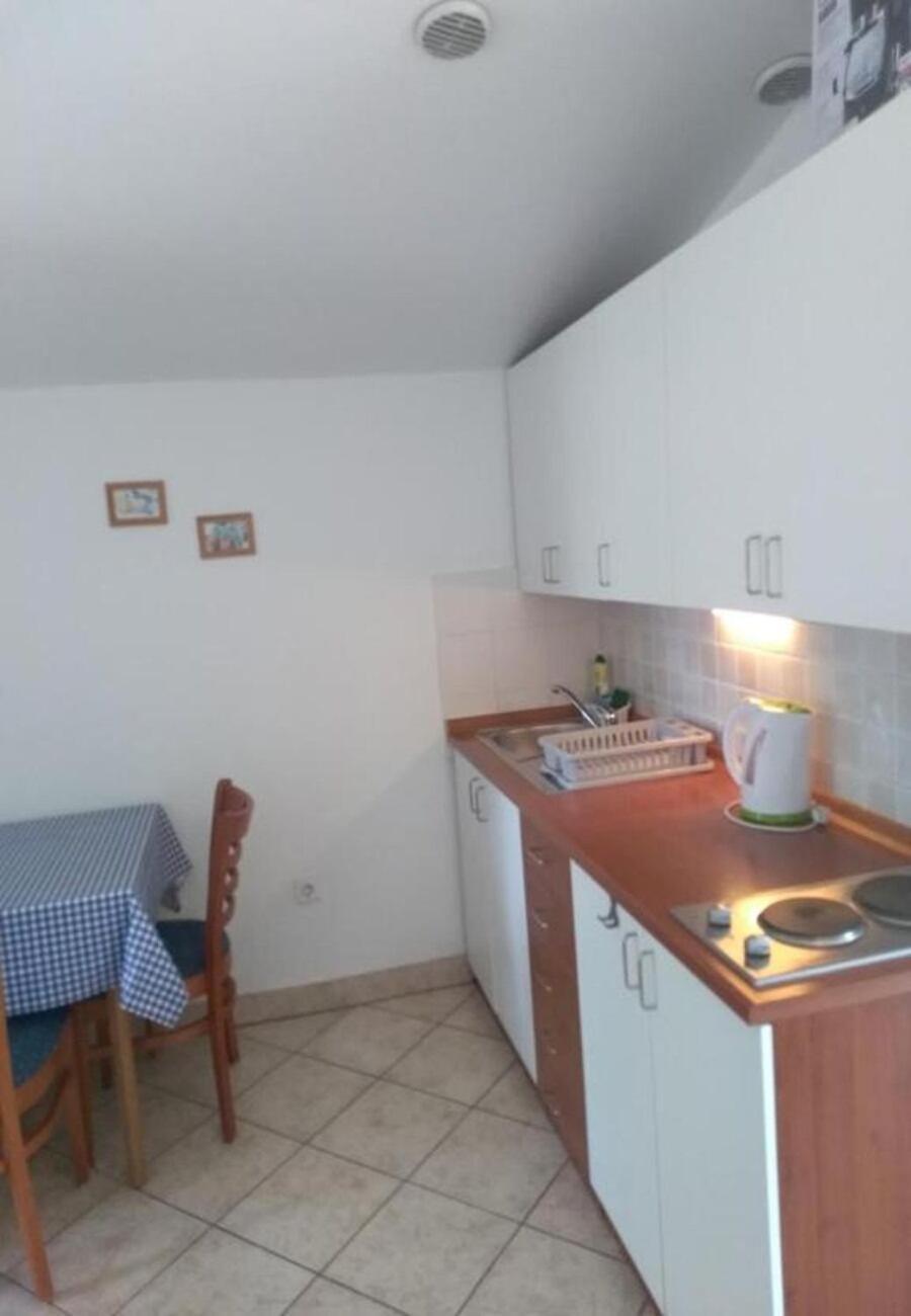 Apartments Dobri - 500M From Beach Нін Екстер'єр фото