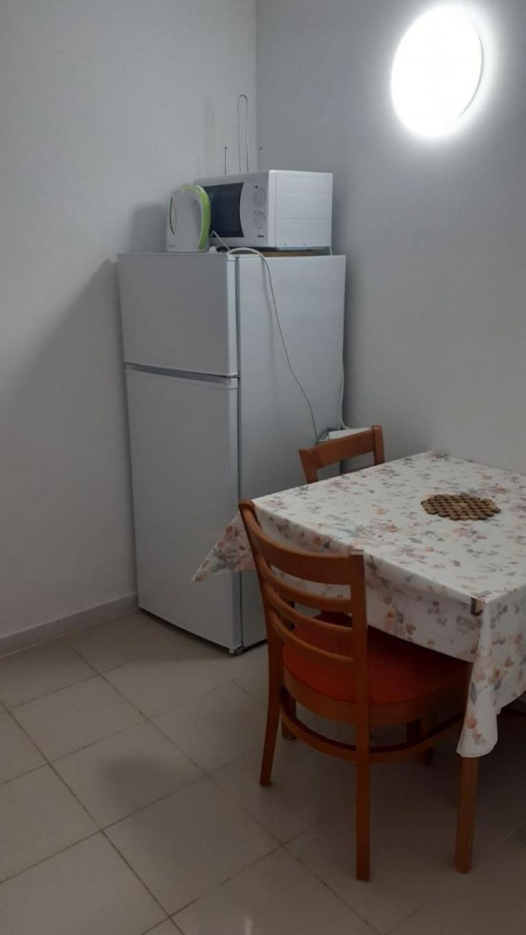 Apartments Dobri - 500M From Beach Нін Екстер'єр фото