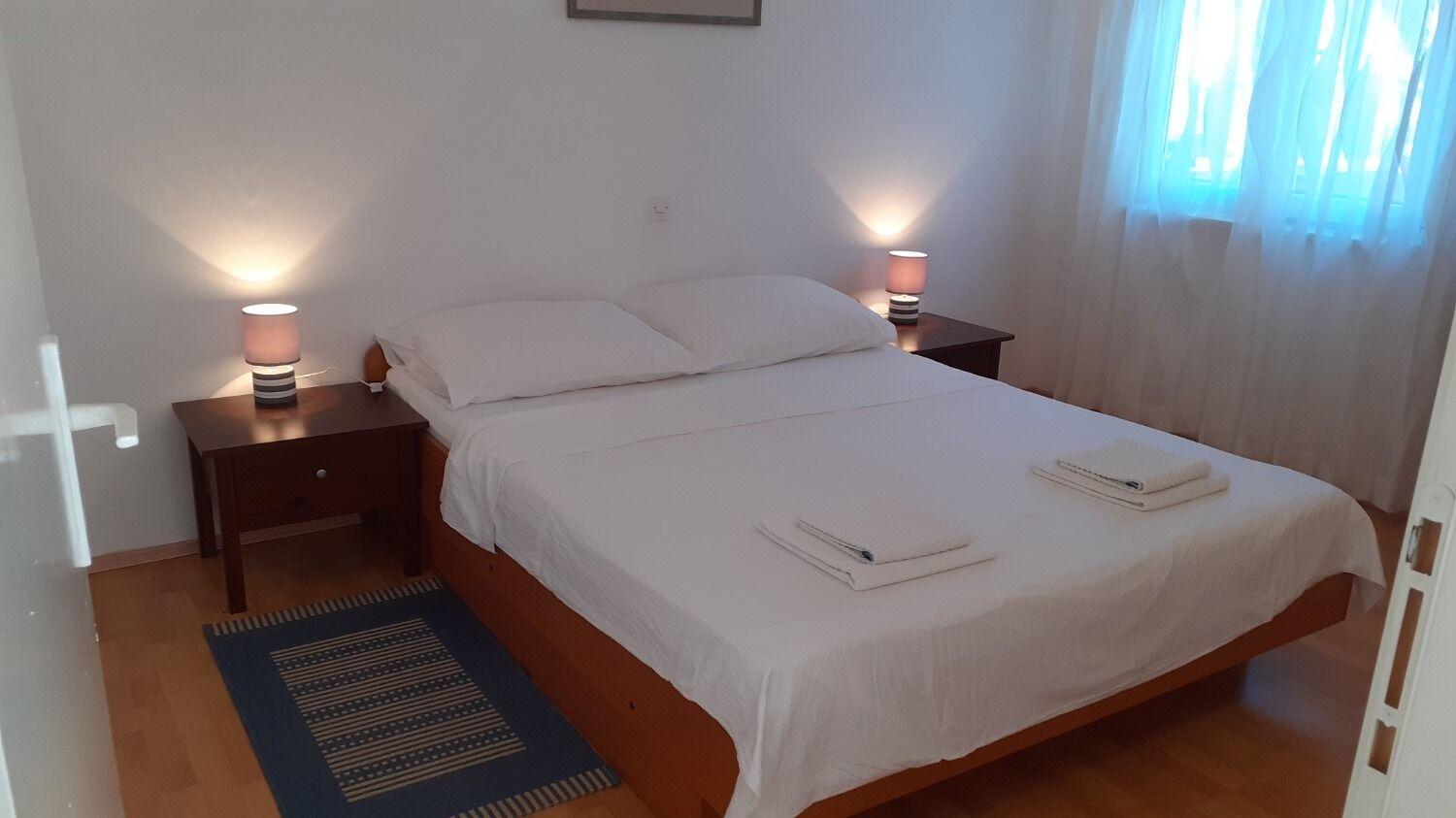 Apartments Dobri - 500M From Beach Нін Екстер'єр фото