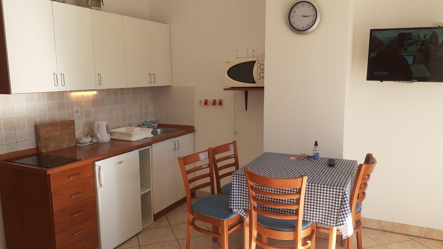 Apartments Dobri - 500M From Beach Нін Екстер'єр фото